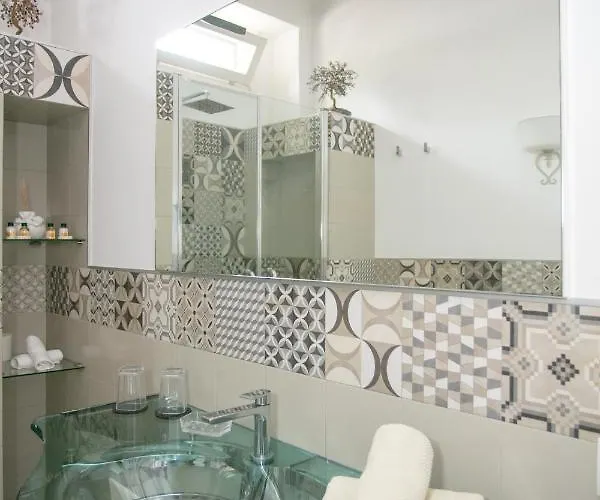 Couette-café Aldarogi 4*