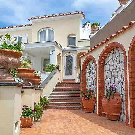 Bed & Breakfast Aldarogi Capri
