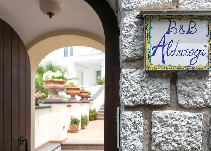 Alojamento de Acomodação e Pequeno-almoço Aldarogi Capri